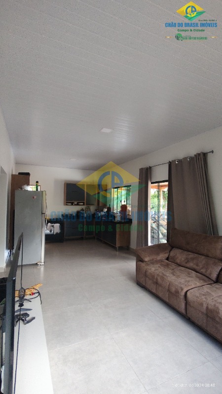 Chácara à venda com 3 quartos, 200m² - Foto 8