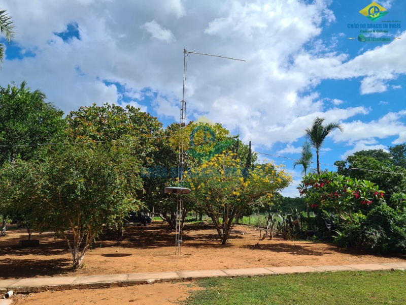 Chácara à venda com 4 quartos, 400m² - Foto 8