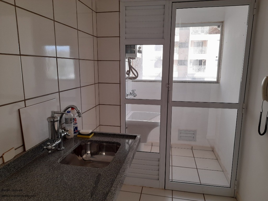 Apartamento à venda com 2 quartos, 54m² - Foto 10