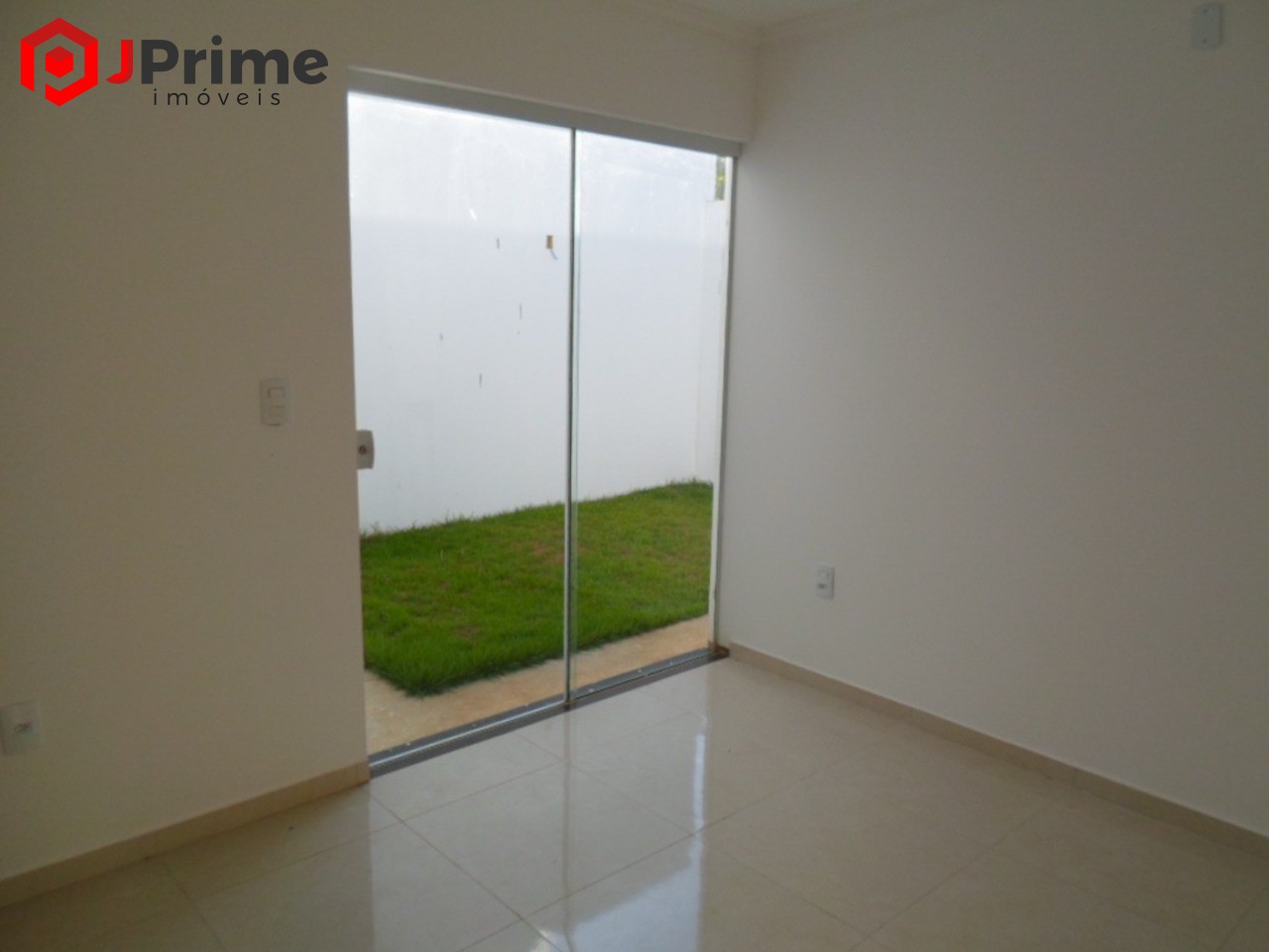 Casa à venda com 2 quartos, 78m² - Foto 10