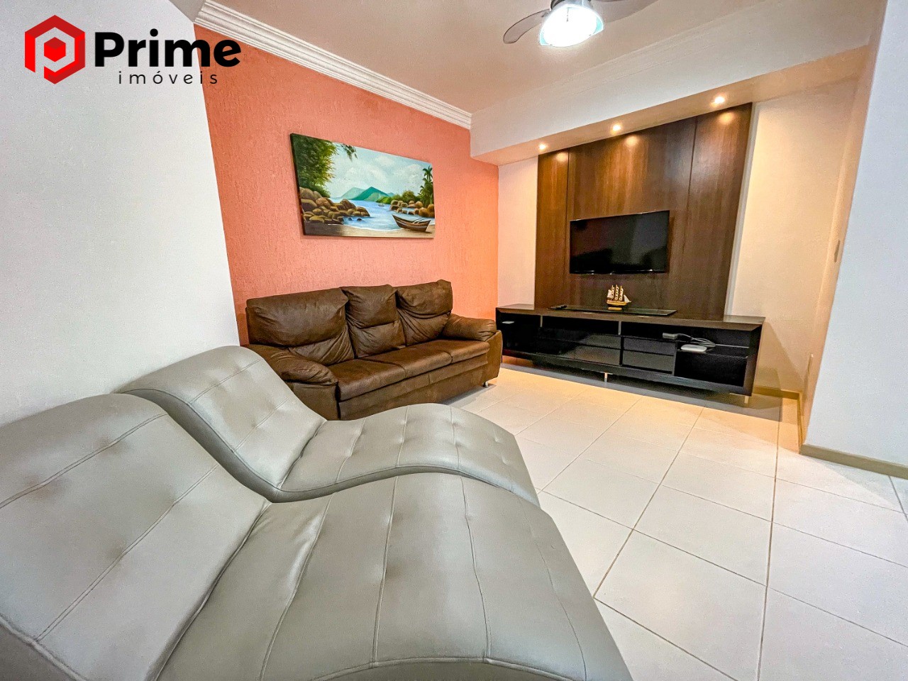 Apartamento à venda com 2 quartos, 62m² - Foto 1