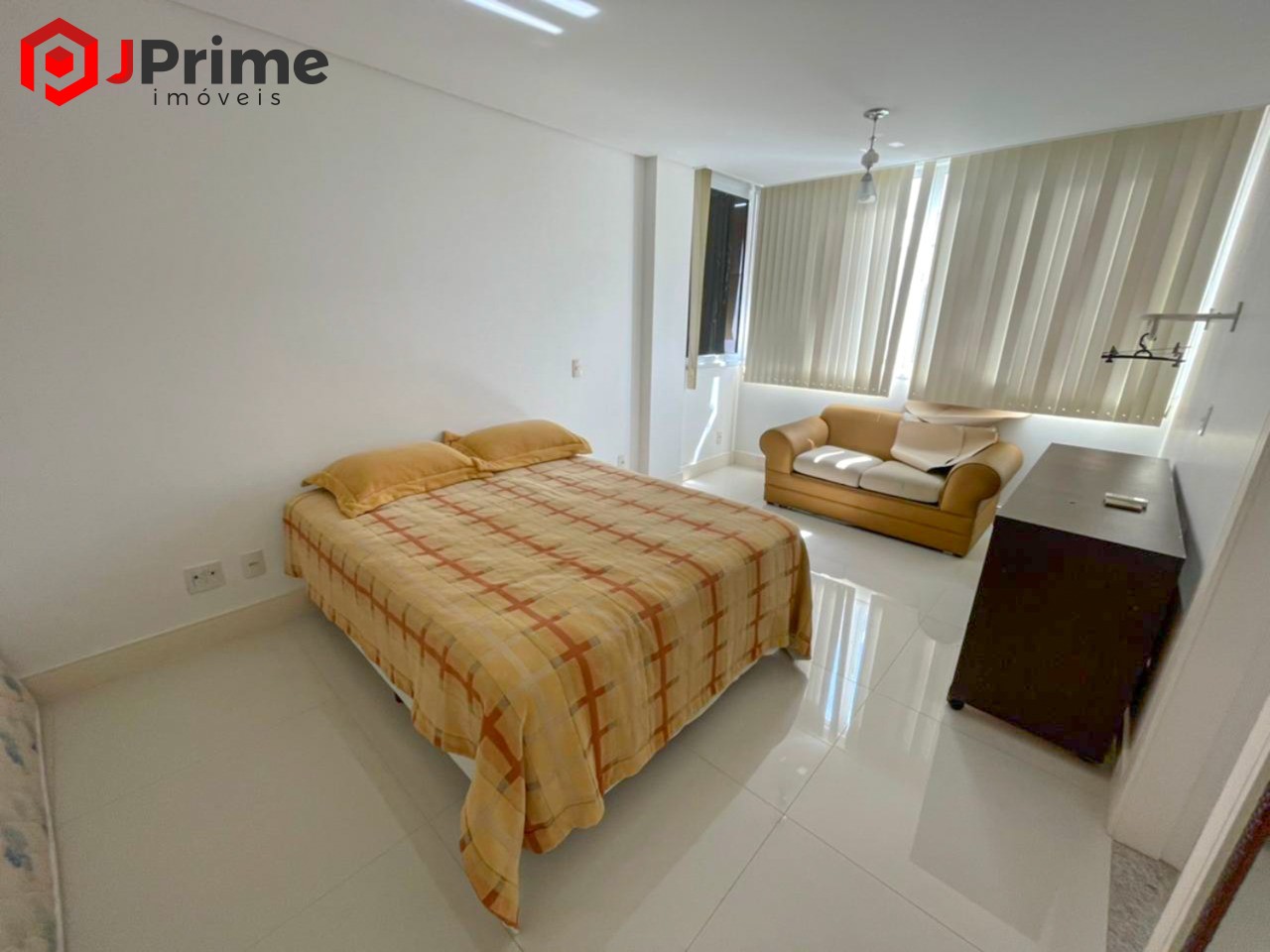 Apartamento à venda com 4 quartos, 200m² - Foto 9