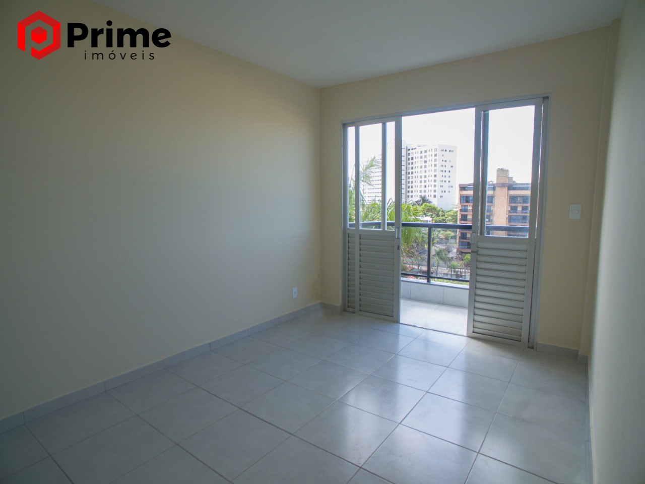 Apartamento à venda com 3 quartos, 80m² - Foto 3