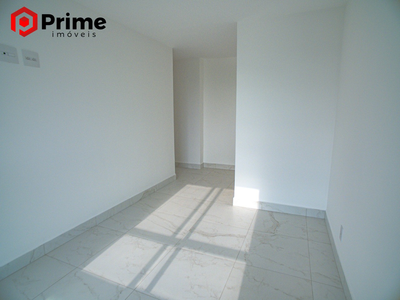 Apartamento à venda com 2 quartos, 81m² - Foto 11