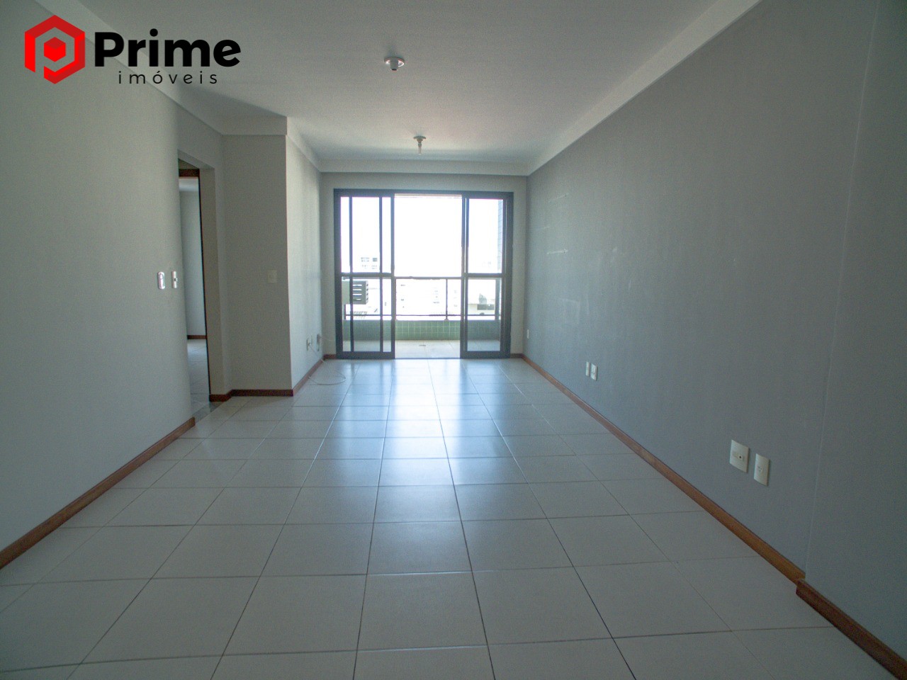 Apartamento à venda com 3 quartos, 100m² - Foto 3