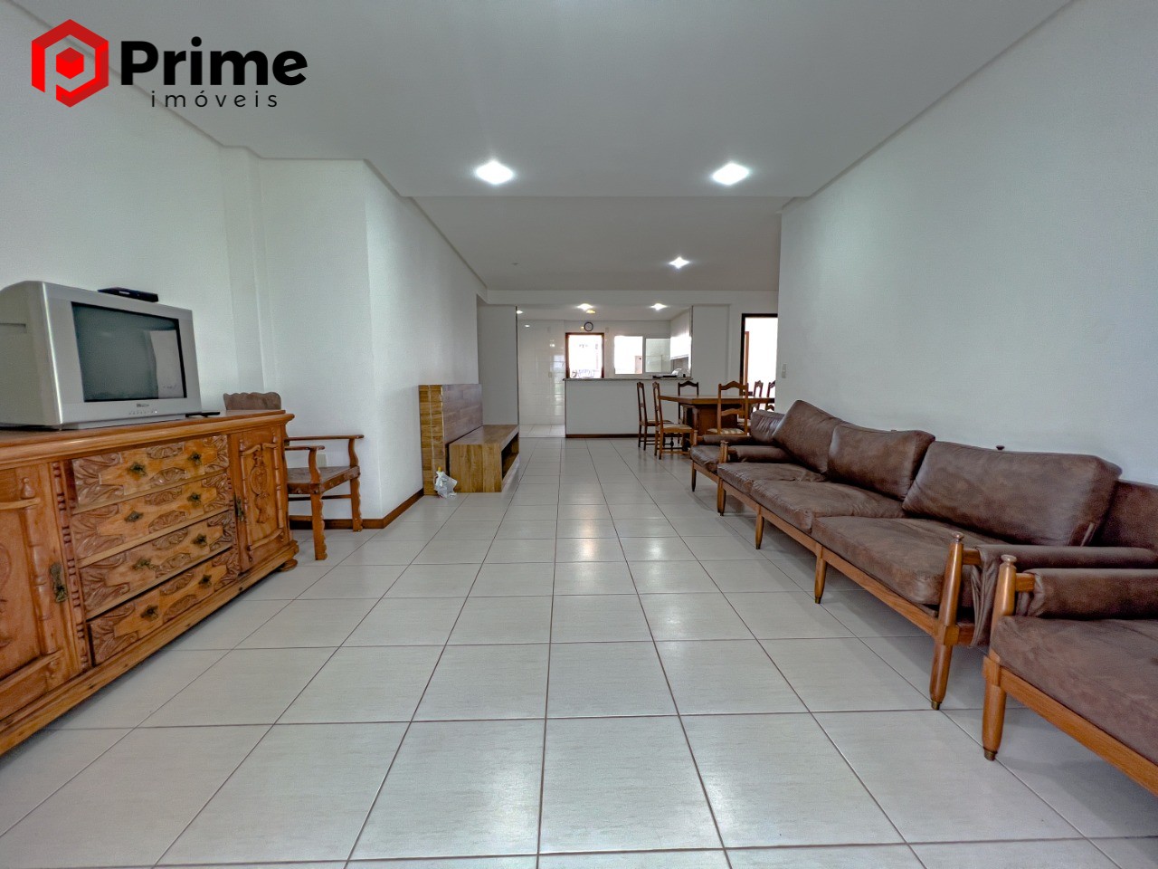 Apartamento à venda com 4 quartos, 150m² - Foto 3