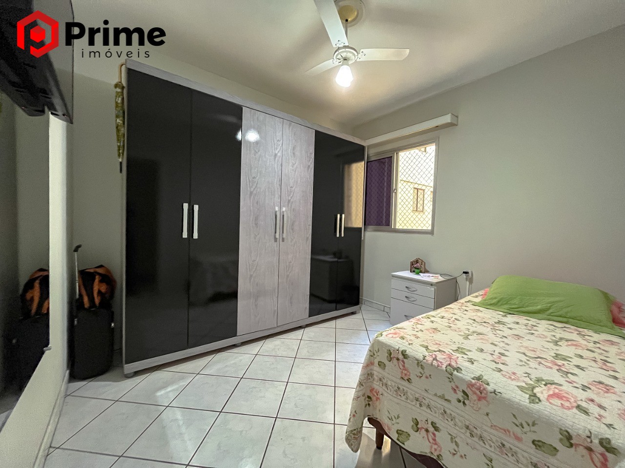 Apartamento à venda com 3 quartos, 140m² - Foto 9