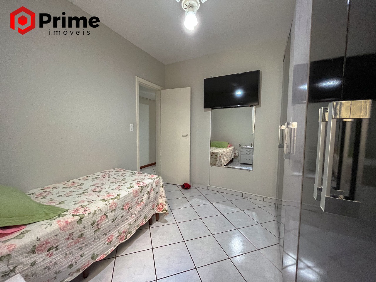 Apartamento à venda com 3 quartos, 140m² - Foto 10