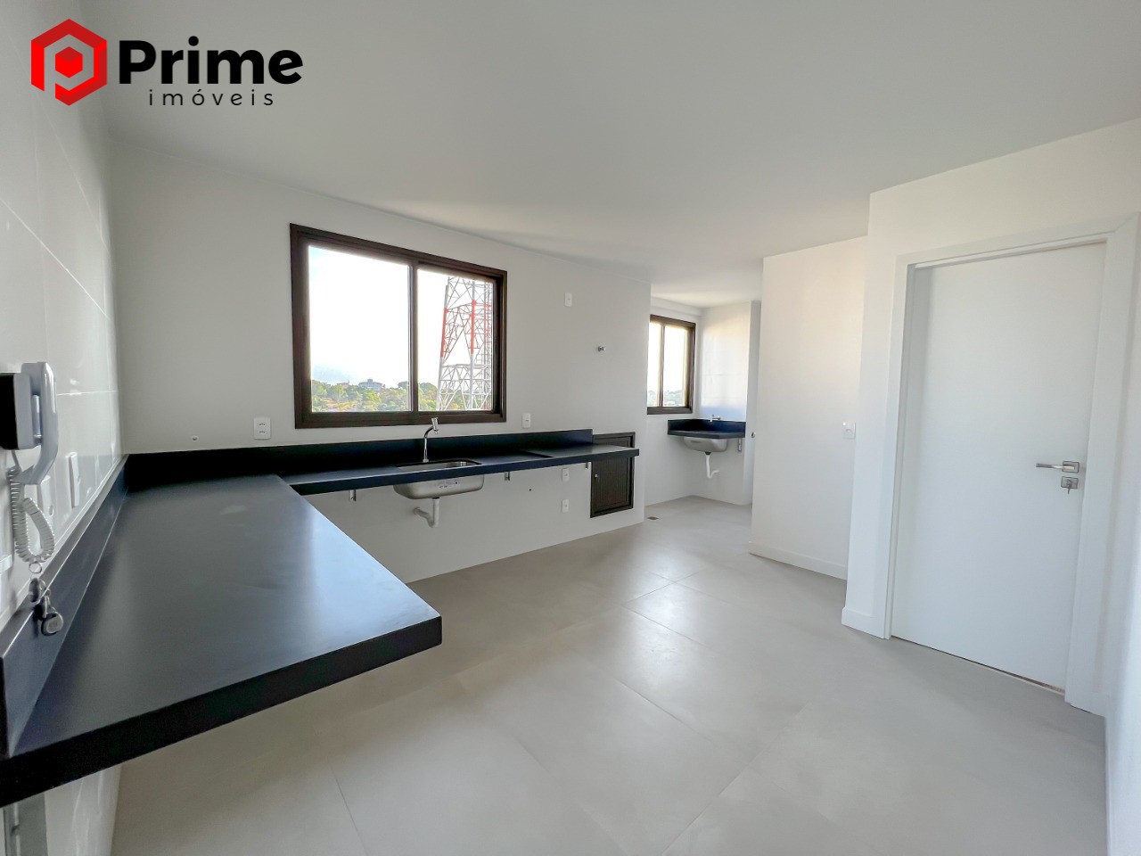 Apartamento à venda com 3 quartos, 136m² - Foto 7