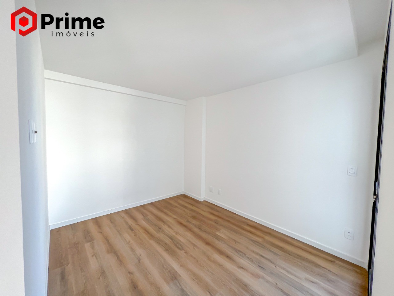 Apartamento à venda com 3 quartos, 136m² - Foto 14