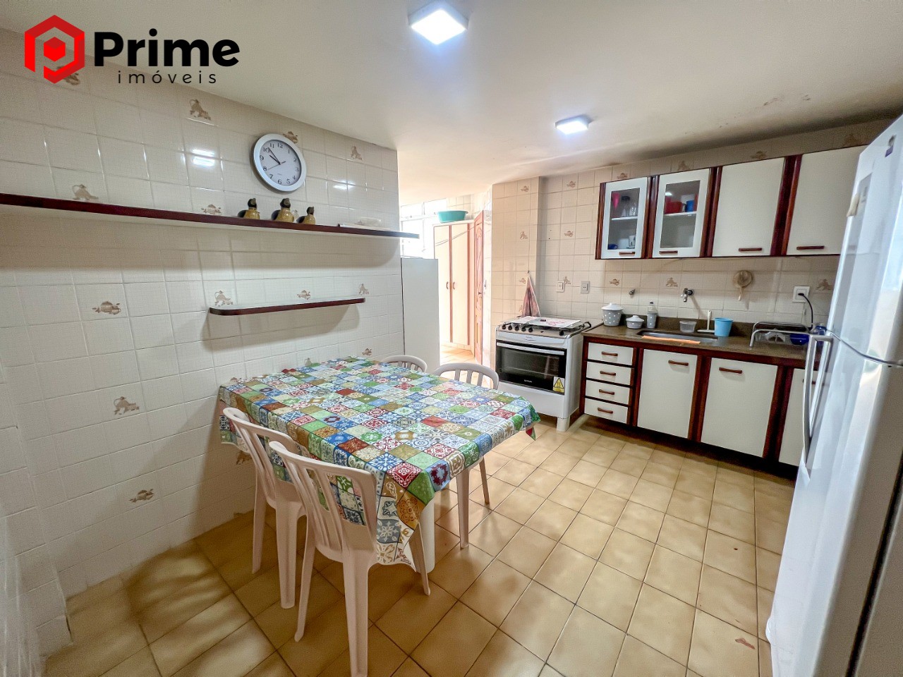 Apartamento à venda com 3 quartos, 140m² - Foto 9