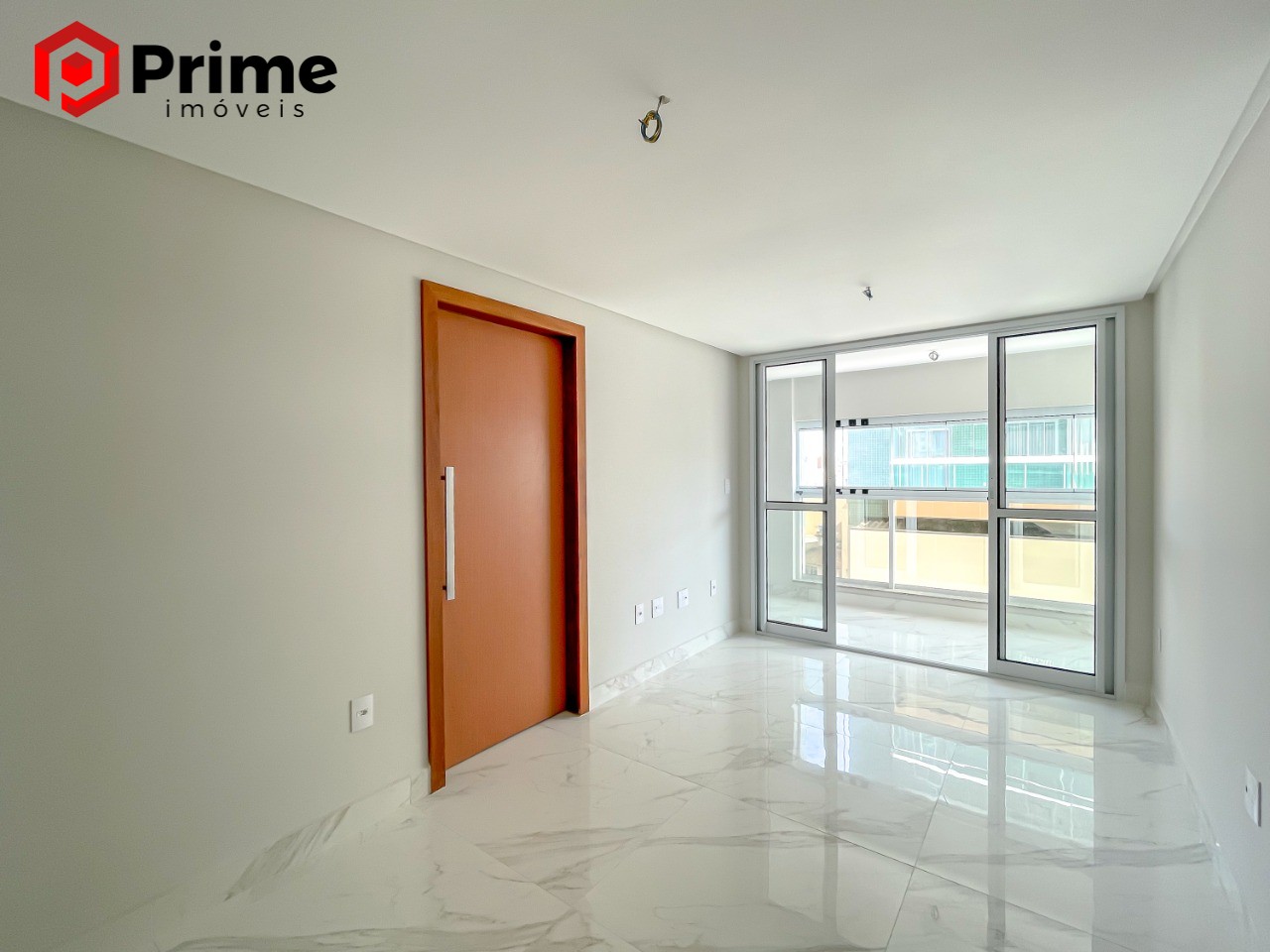 Apartamento à venda com 2 quartos, 65m² - Foto 1