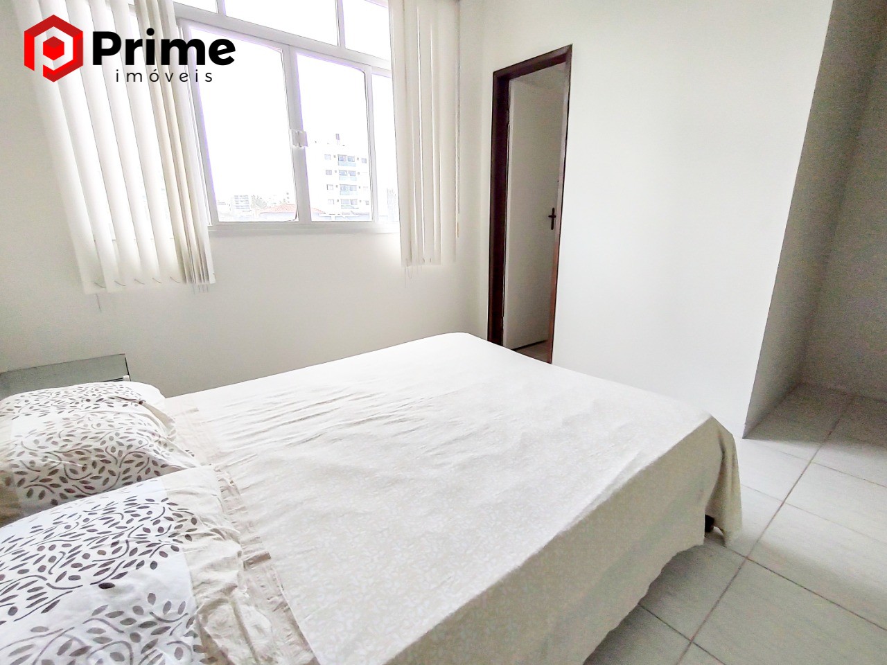 Apartamento à venda com 3 quartos, 130m² - Foto 15