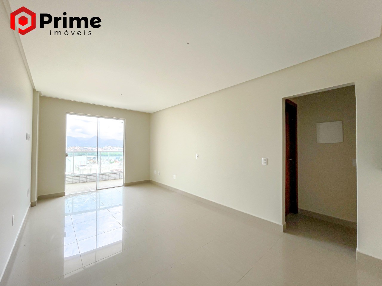 Apartamento à venda com 2 quartos, 76m² - Foto 3