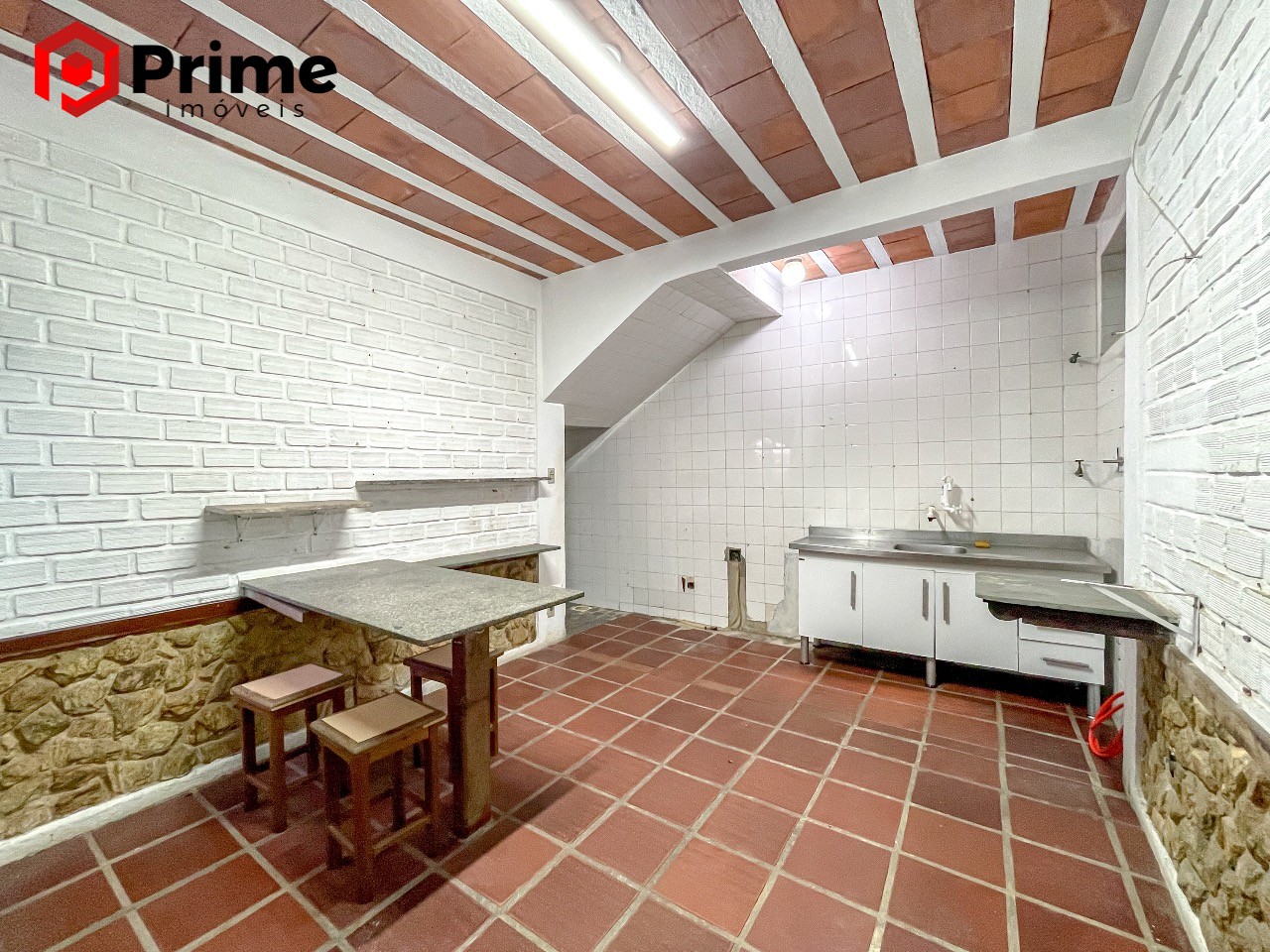 Casa à venda com 4 quartos, 300m² - Foto 15