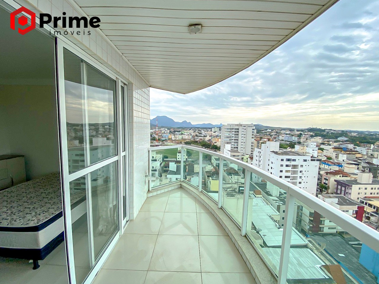 Apartamento à venda com 4 quartos, 148m² - Foto 3