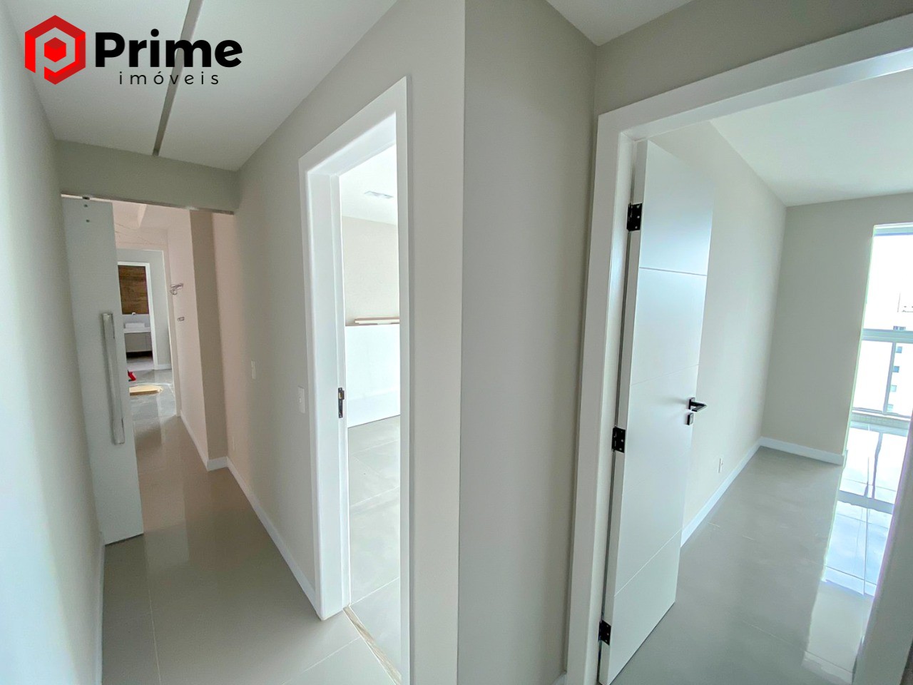 Apartamento à venda com 3 quartos, 148m² - Foto 6