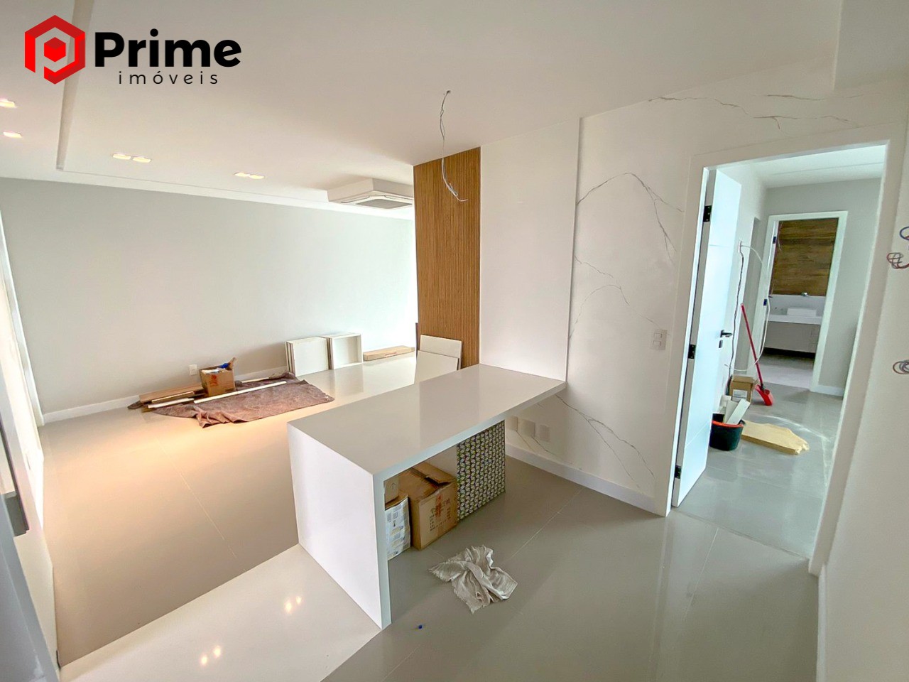 Apartamento à venda com 3 quartos, 148m² - Foto 4