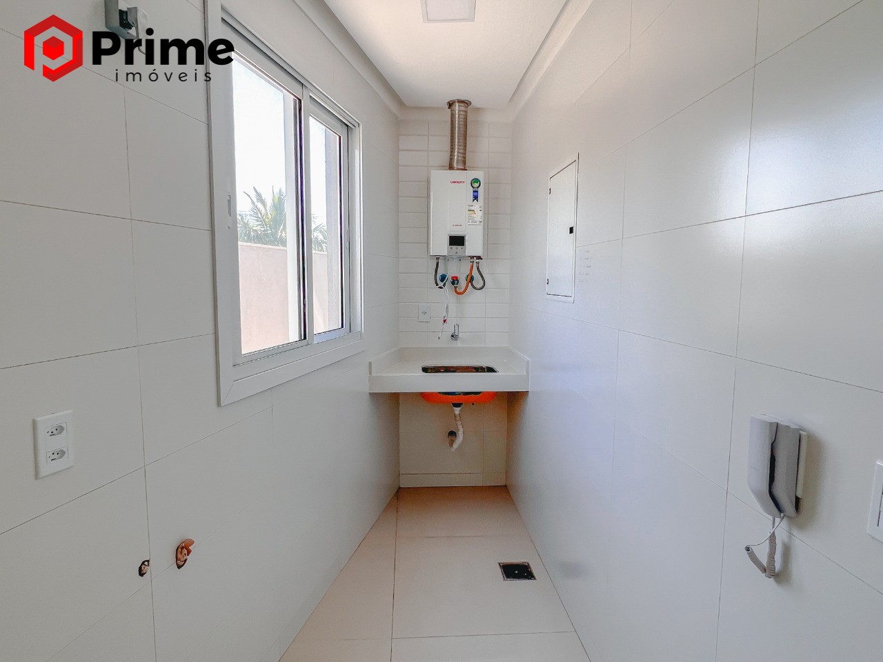 Apartamento à venda com 3 quartos, 190m² - Foto 4