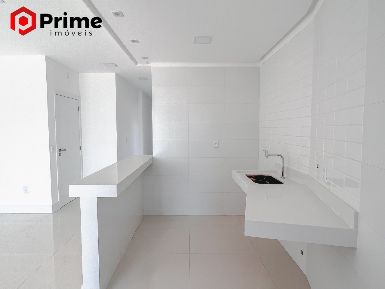 Apartamento à venda com 3 quartos, 190m² - Foto 3