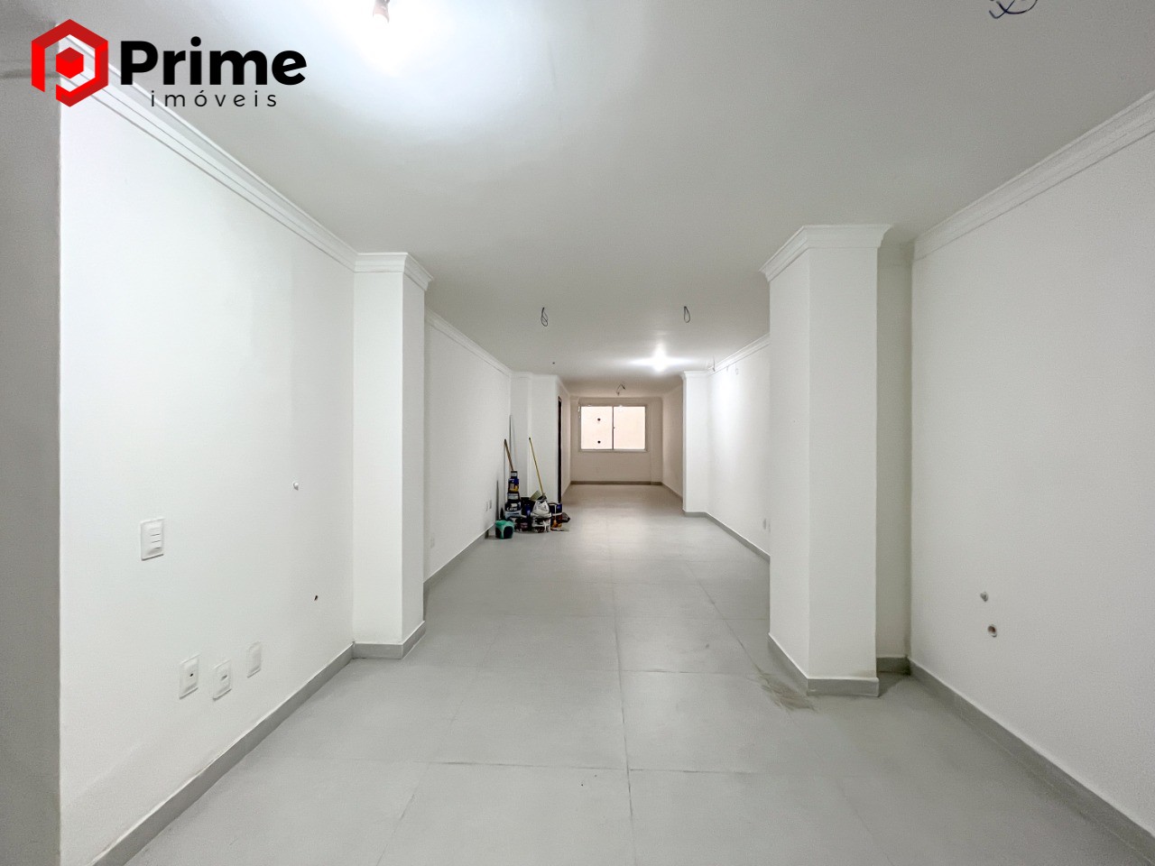 Loja-Salão, 50 m² - Foto 1