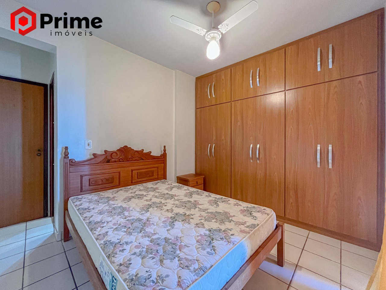 Apartamento à venda com 2 quartos, 127m² - Foto 11