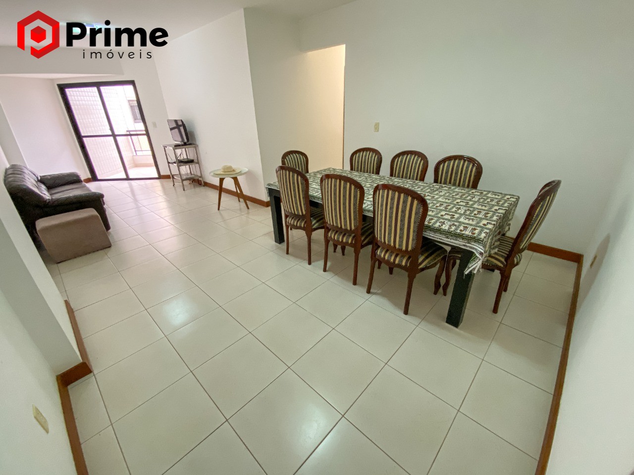 Apartamento à venda com 3 quartos, 120m² - Foto 1