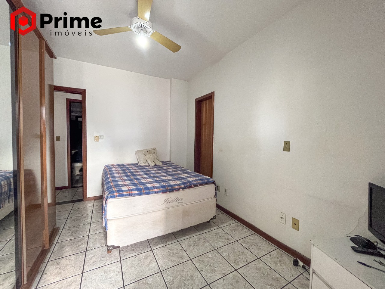 Apartamento à venda com 4 quartos, 190m² - Foto 5