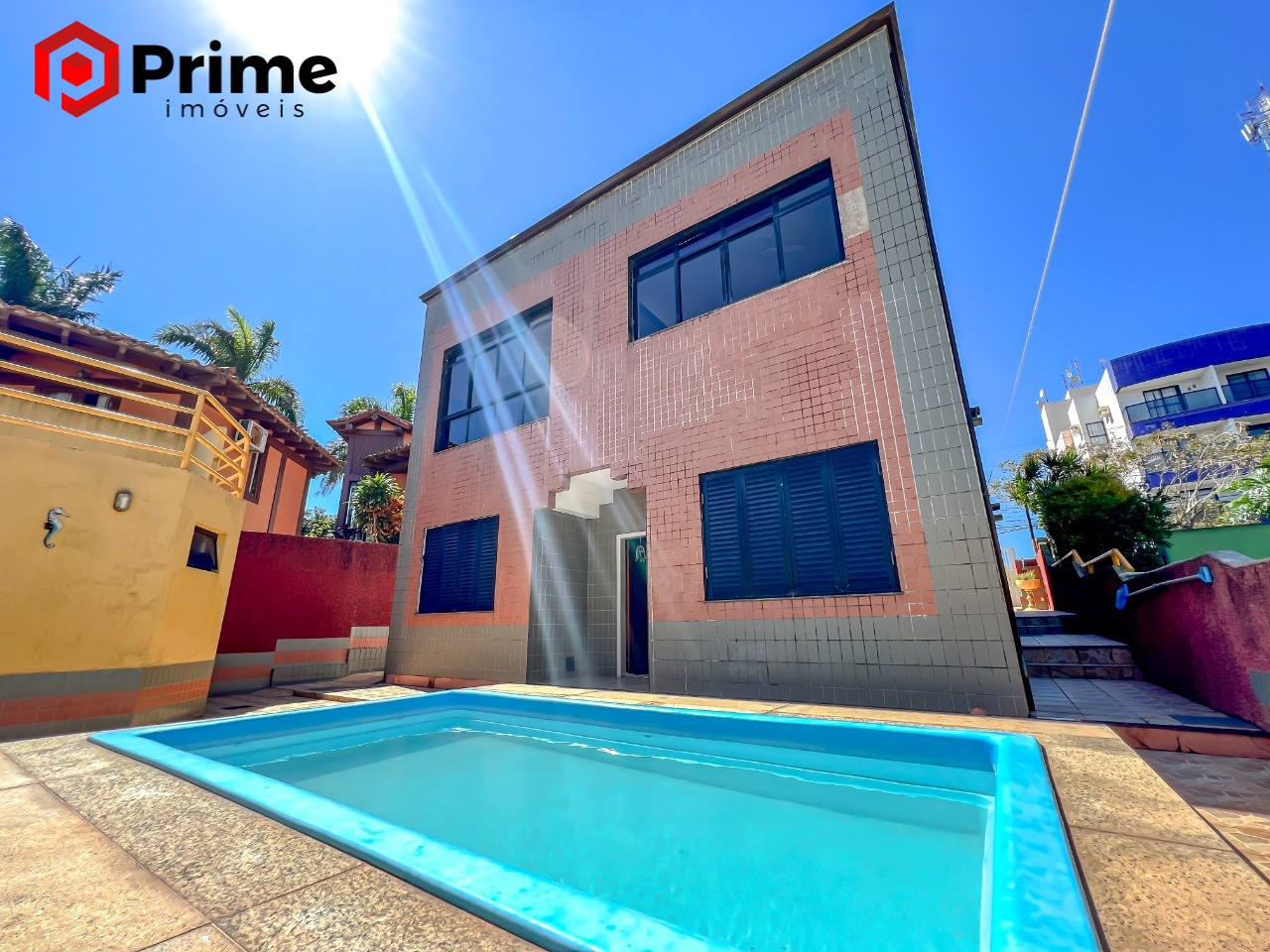 Casa, 4 quartos, 263 m² - Foto 1