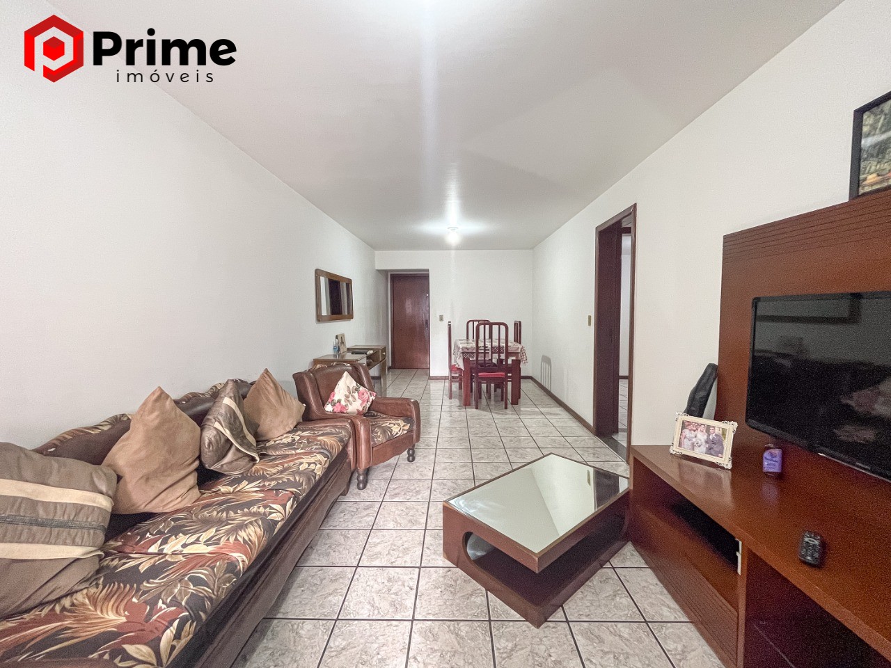 Apartamento à venda com 4 quartos, 190m² - Foto 1