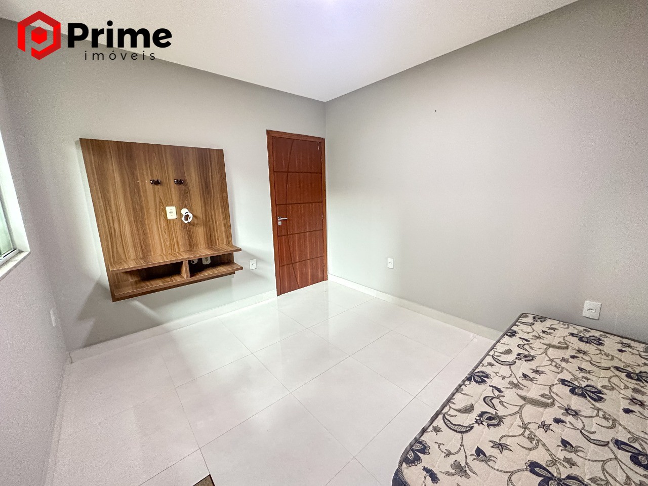 Casa à venda com 6 quartos, 300m² - Foto 32