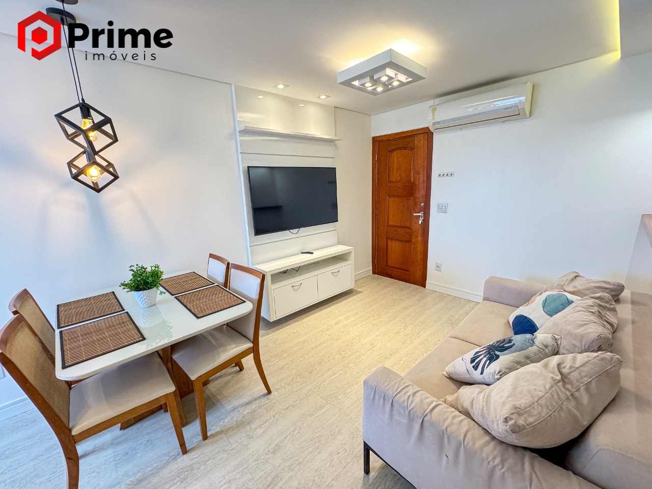 Apartamento à venda com 2 quartos, 65m² - Foto 1