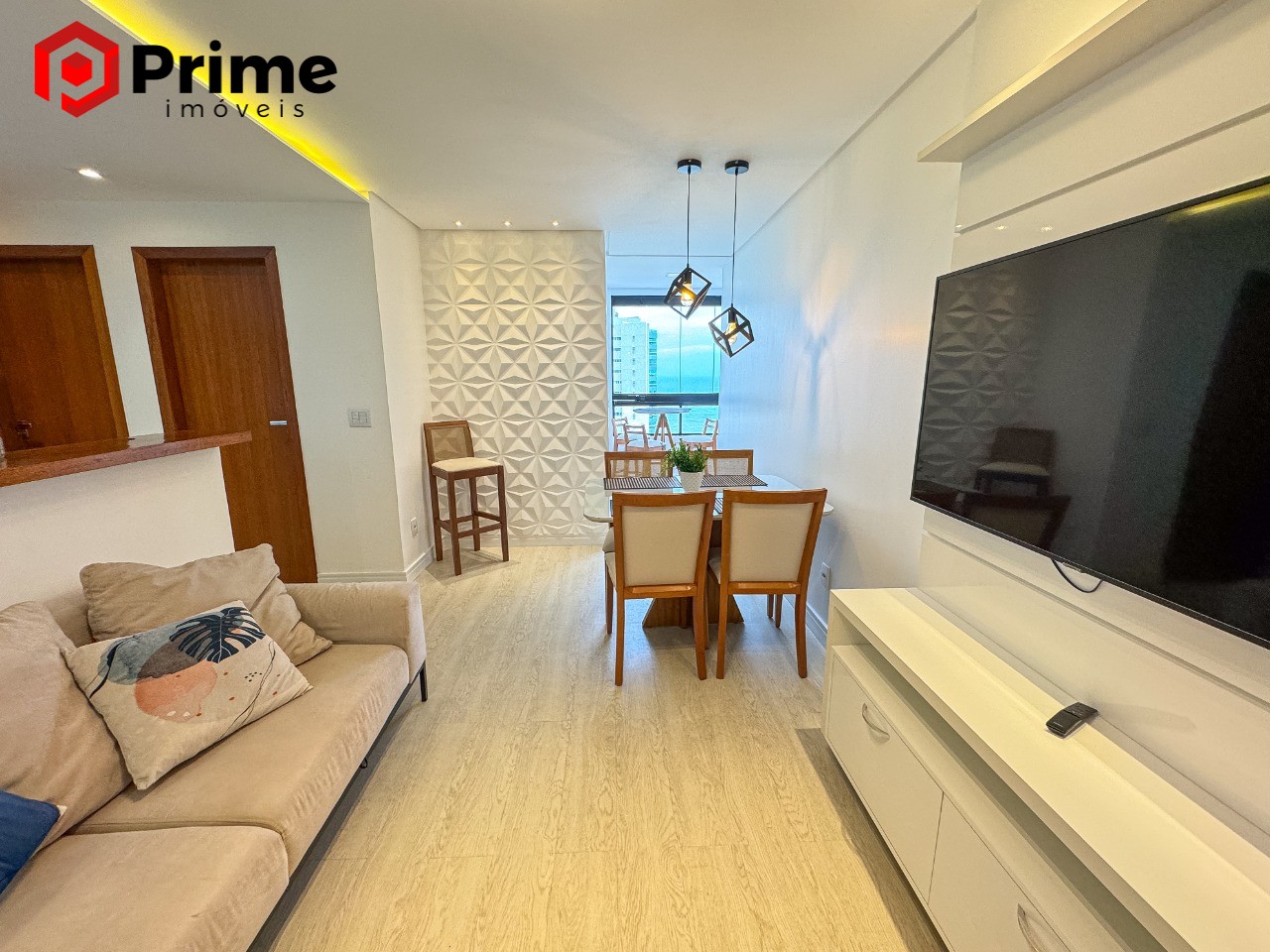 Apartamento à venda com 2 quartos, 65m² - Foto 2