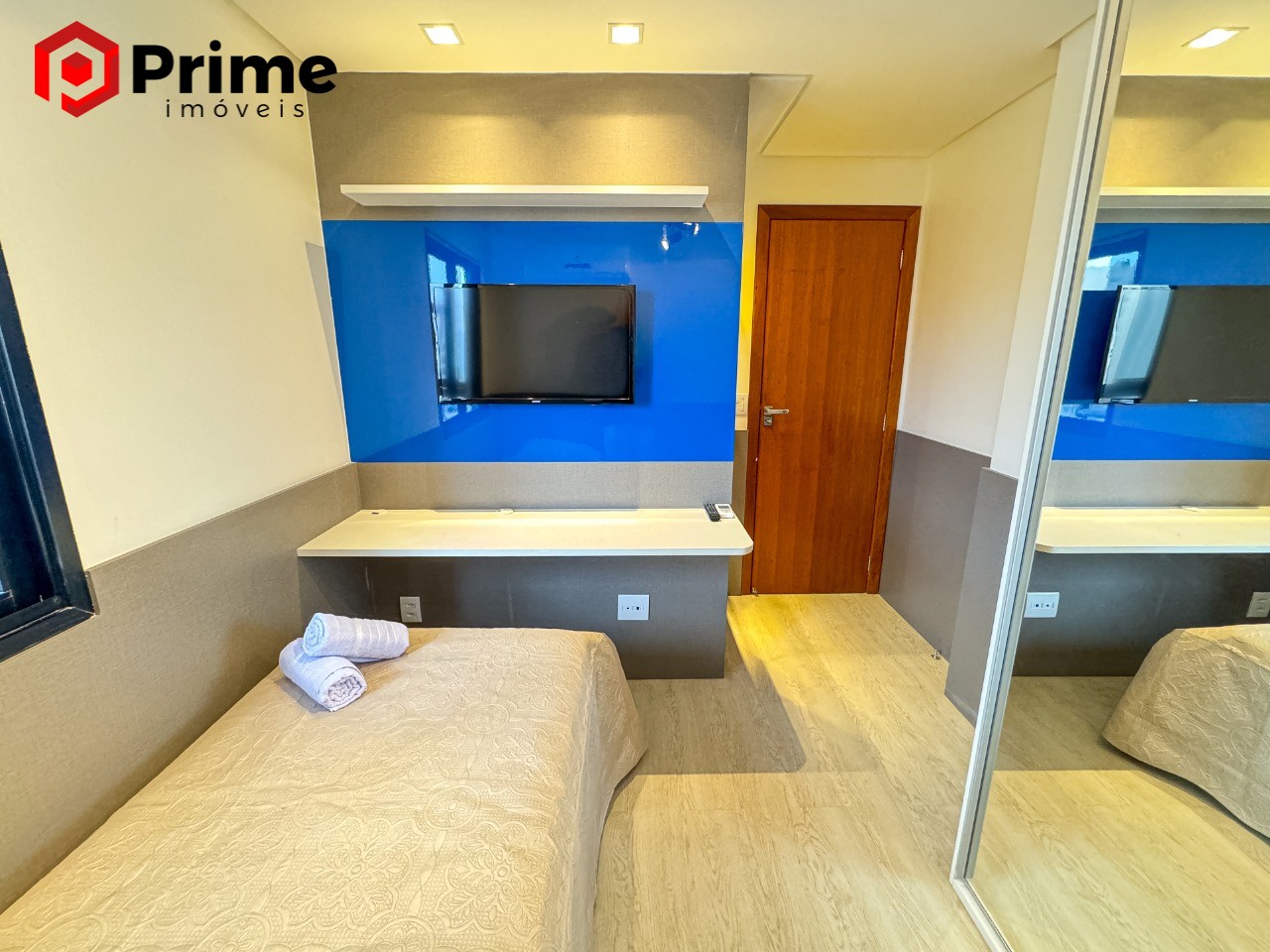 Apartamento à venda com 2 quartos, 65m² - Foto 15