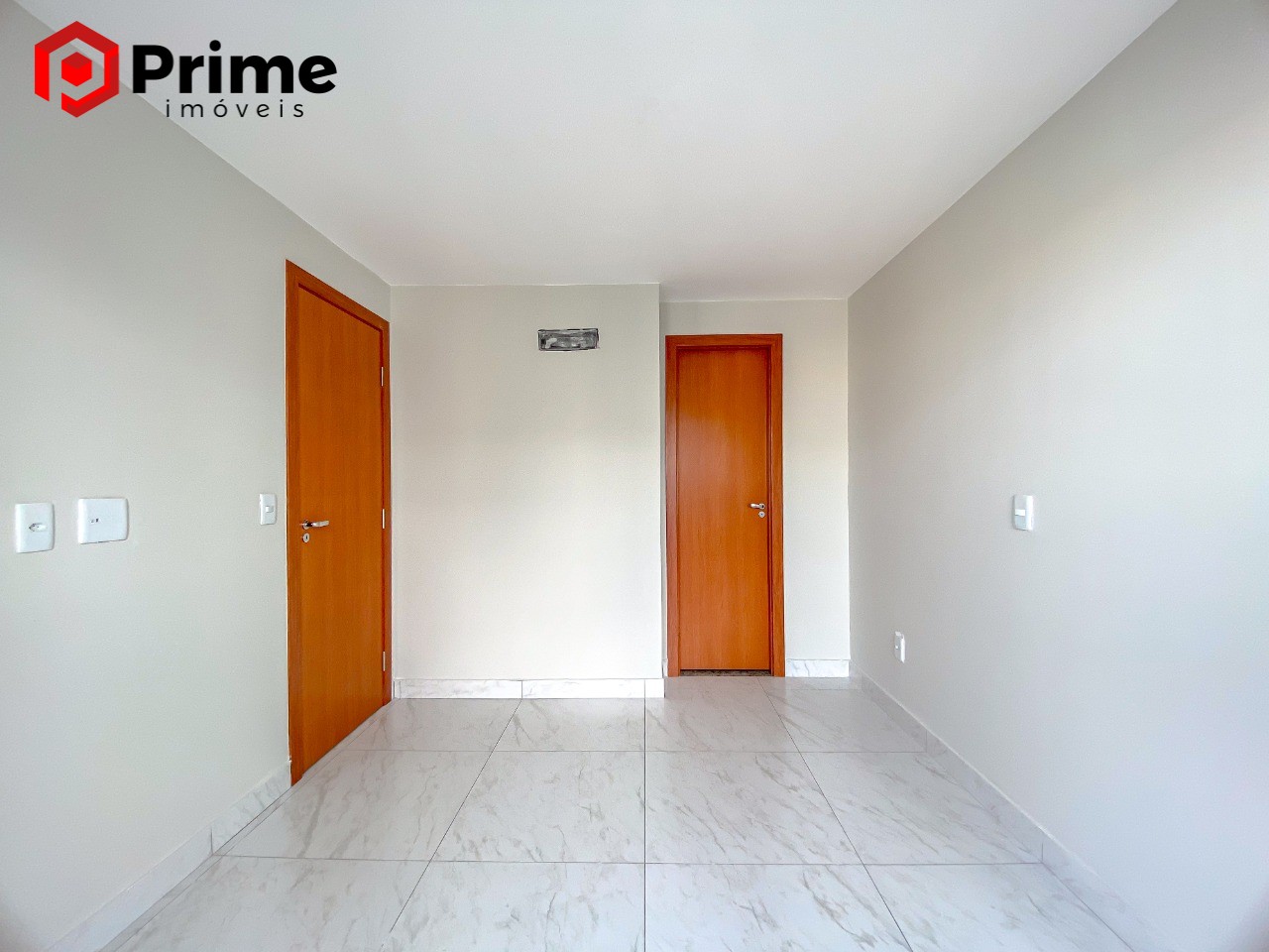 Apartamento à venda com 2 quartos, 67m² - Foto 7