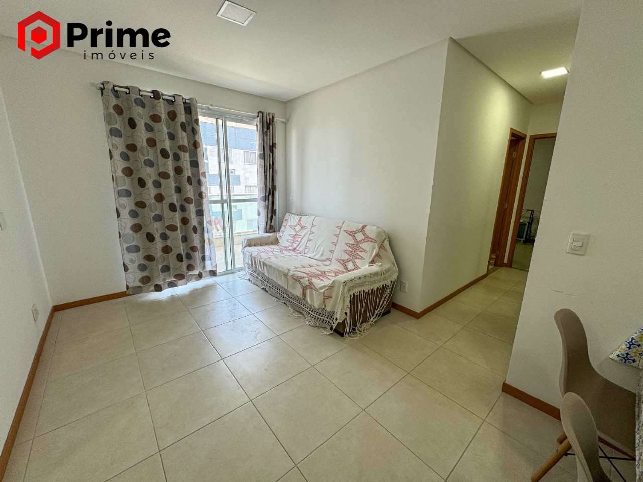 Apartamento à venda com 3 quartos, 79m² - Foto 2