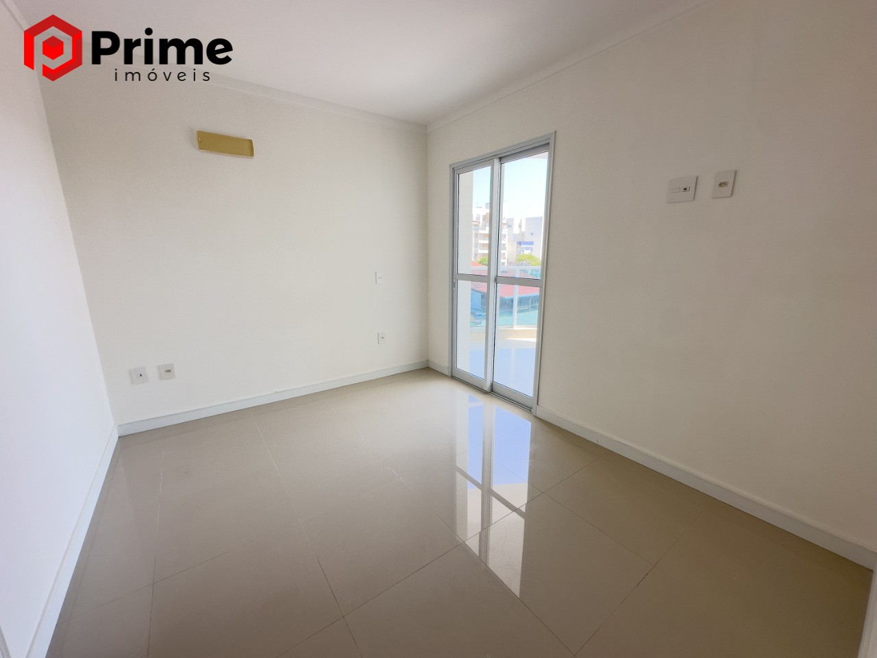 Apartamento à venda com 3 quartos, 110m² - Foto 8