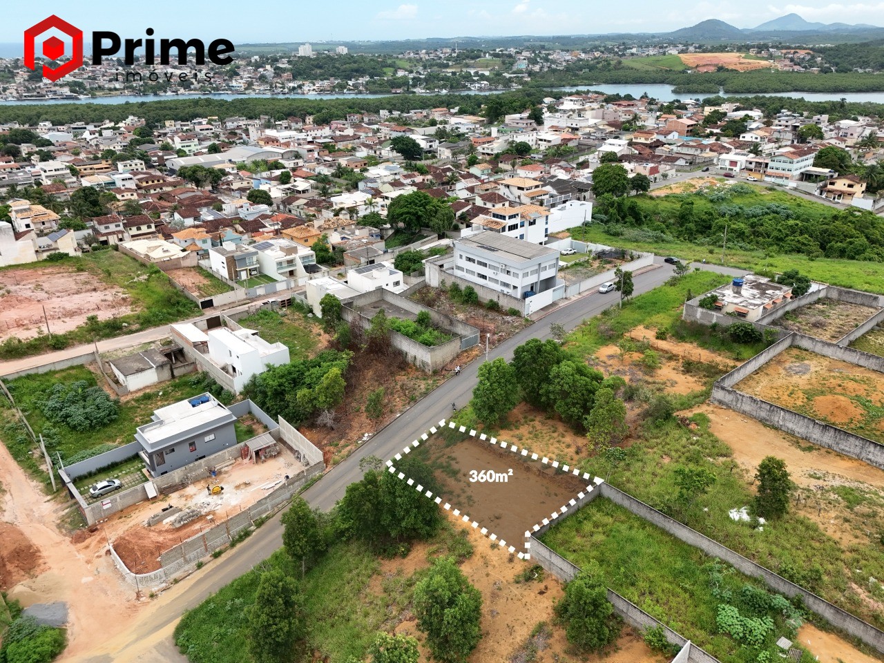 Terreno à venda, 360m² - Foto 1