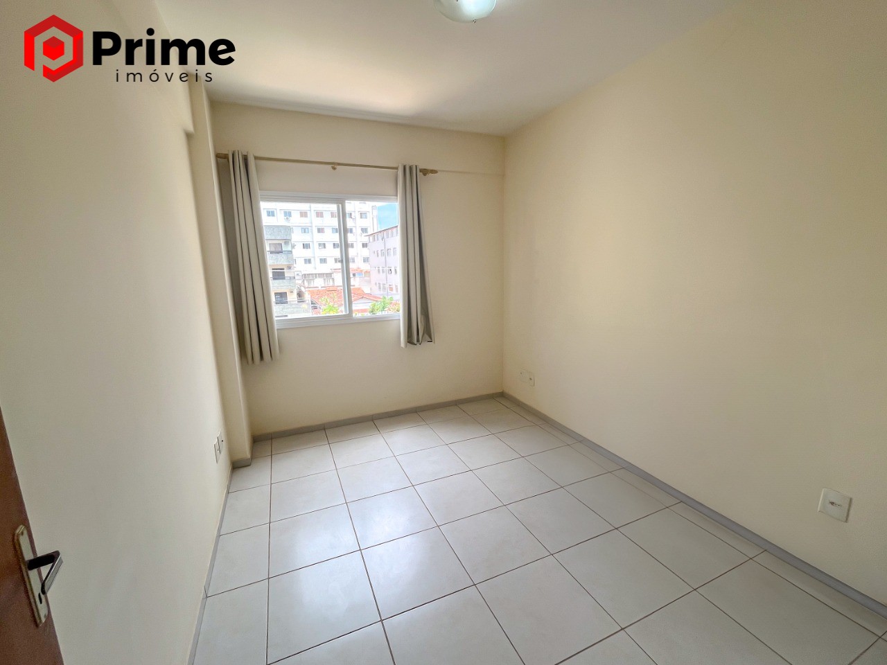 Apartamento à venda com 3 quartos, 90m² - Foto 6