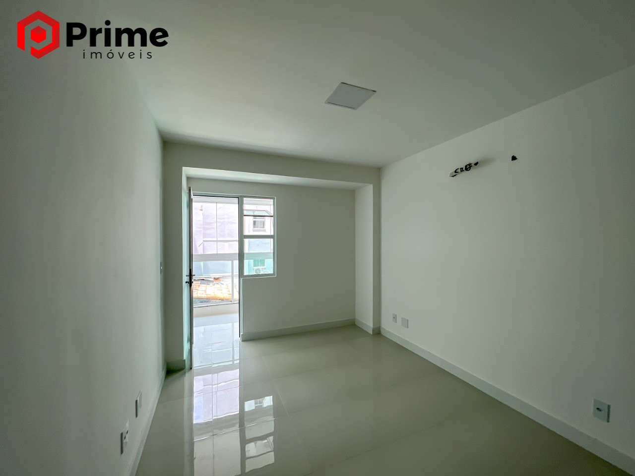 Apartamento à venda com 2 quartos, 65m² - Foto 18