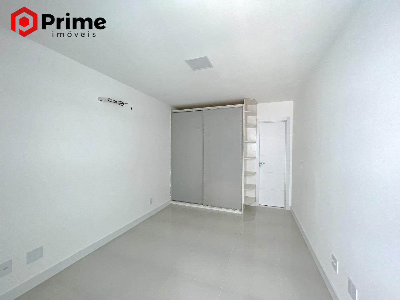 Apartamento à venda com 2 quartos, 65m² - Foto 16