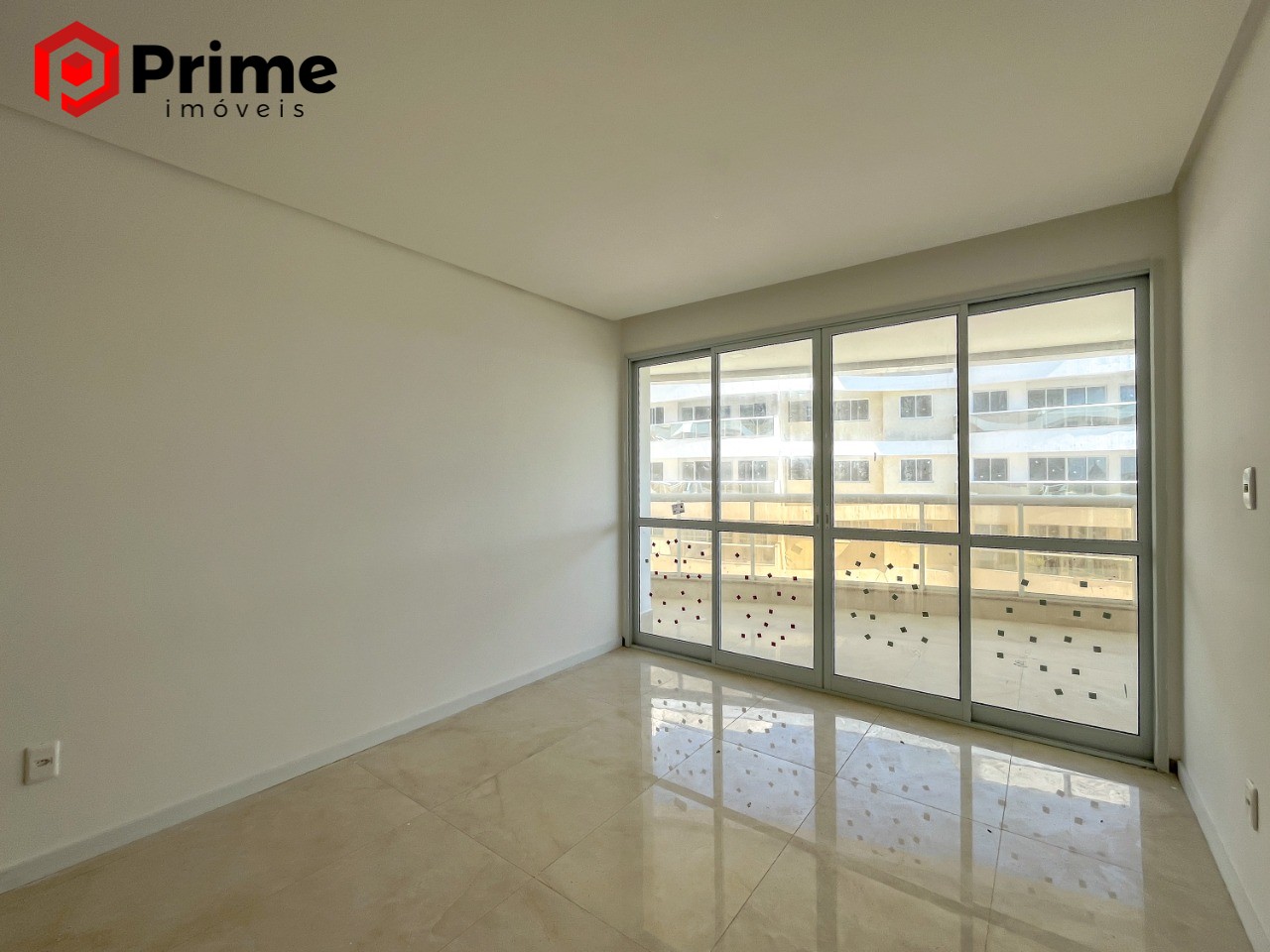 Apartamento à venda com 3 quartos, 105m² - Foto 4