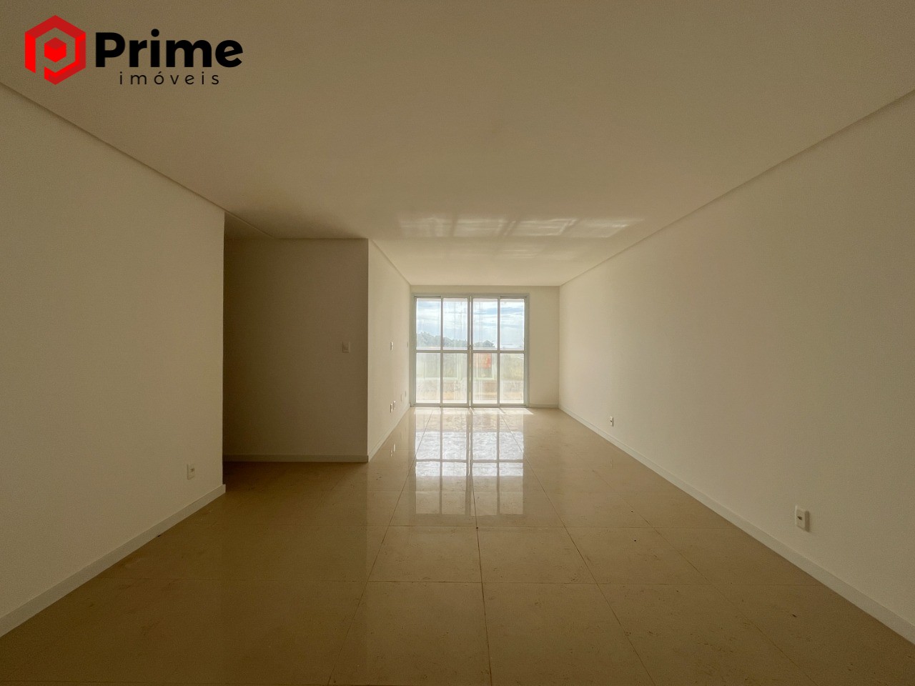 Apartamento à venda com 3 quartos, 115m² - Foto 4