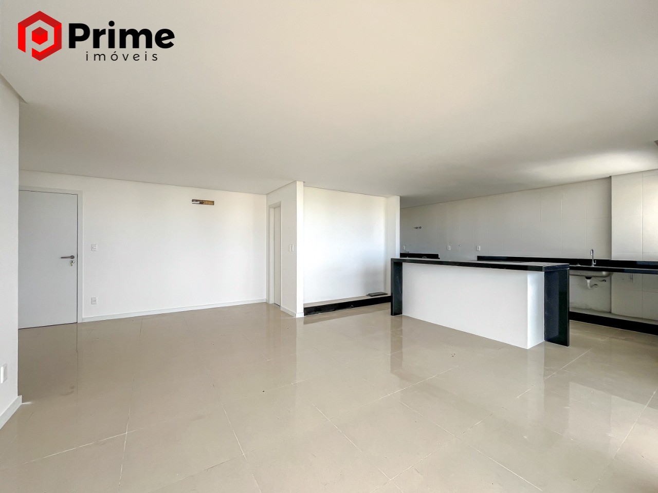 Apartamento à venda com 3 quartos, 114m² - Foto 13