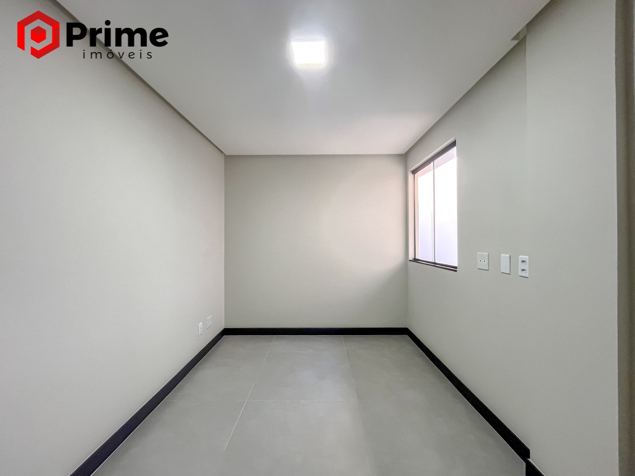 Casa à venda com 4 quartos, 200m² - Foto 23