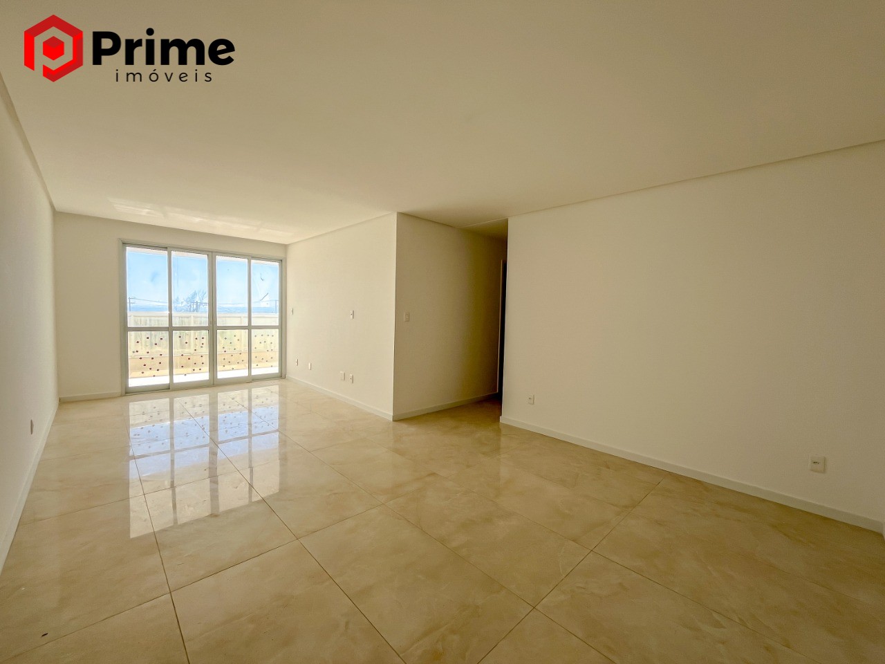 Apartamento à venda com 3 quartos, 114m² - Foto 6