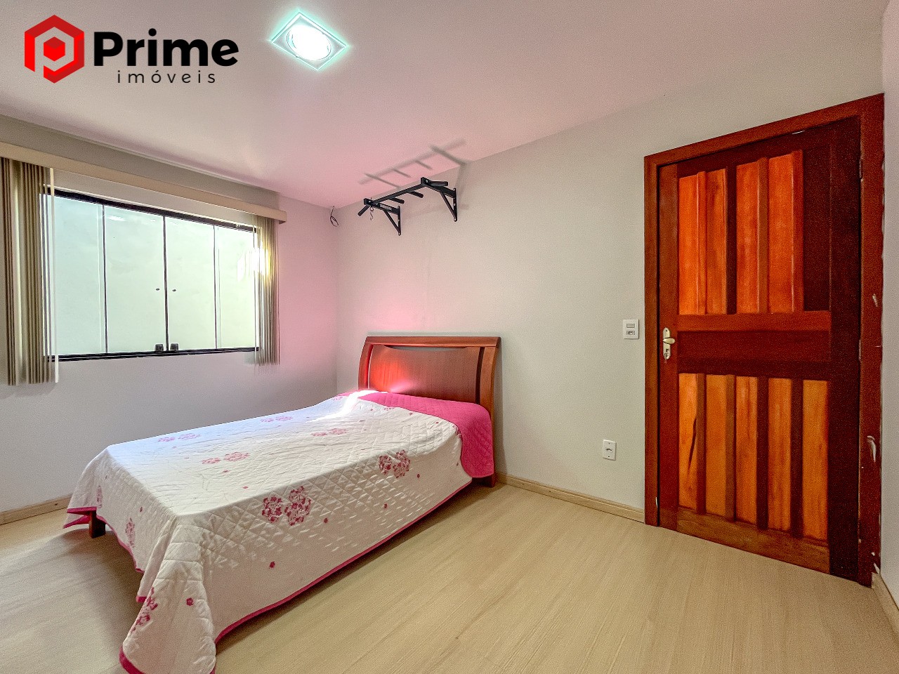 Casa à venda com 3 quartos, 280m² - Foto 17