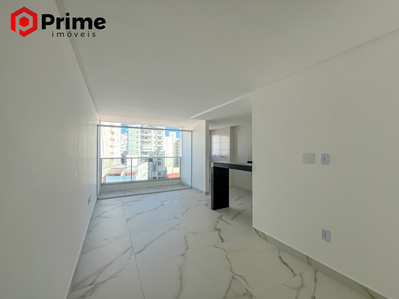 Apartamento à venda com 2 quartos, 60m² - Foto 2