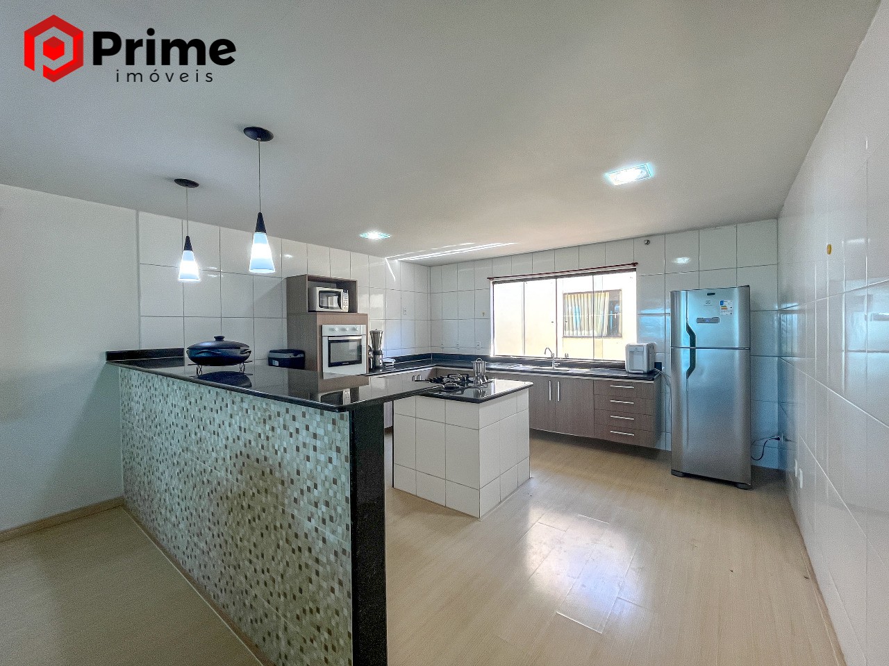 Casa à venda com 3 quartos, 280m² - Foto 7