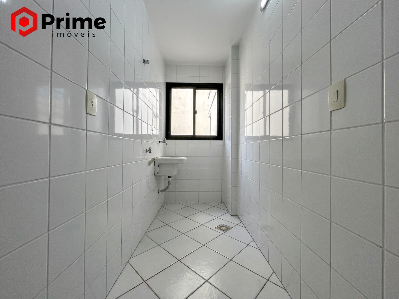 Apartamento à venda com 2 quartos, 75m² - Foto 10